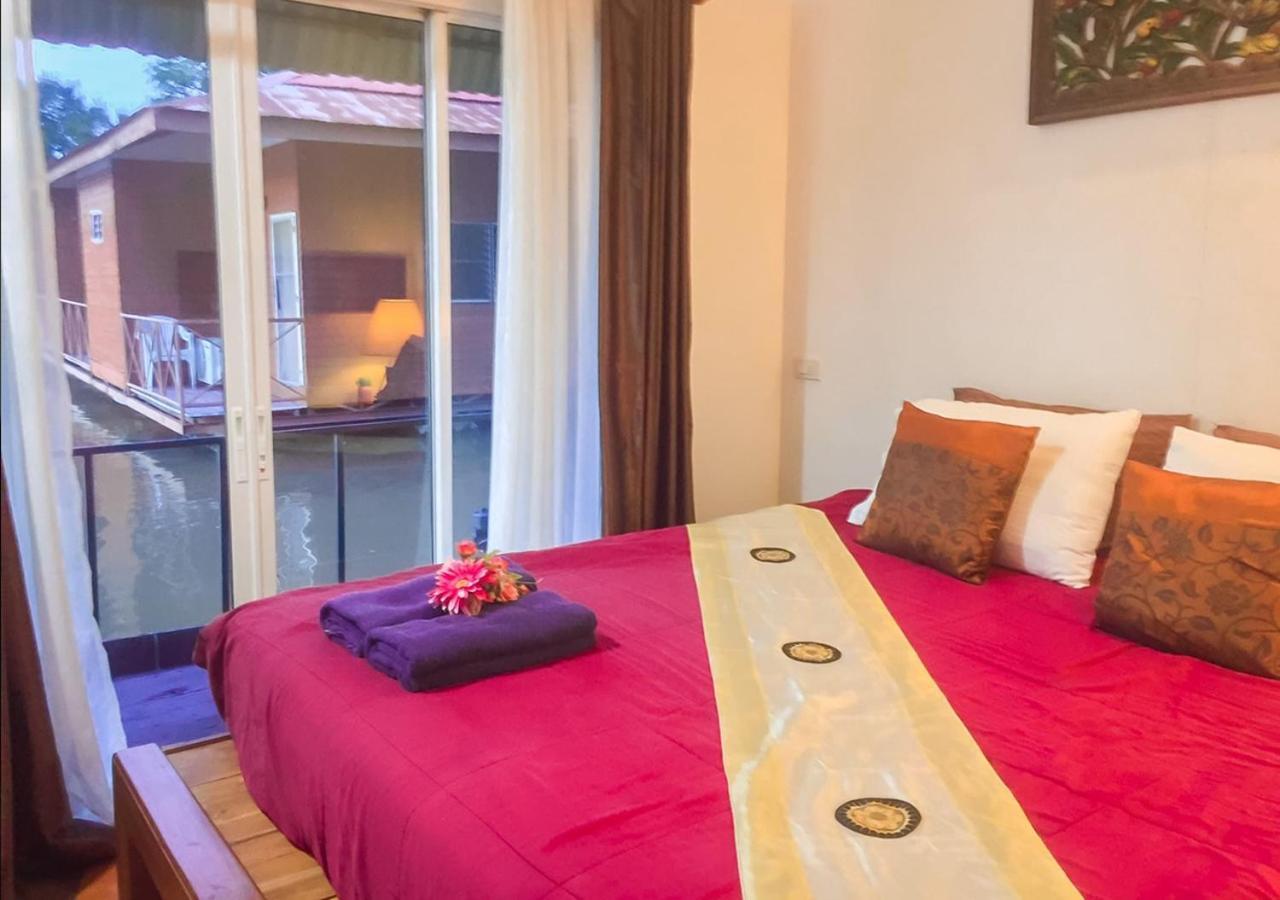 Hotel Tara Raft Kanchanaburi Esterno foto