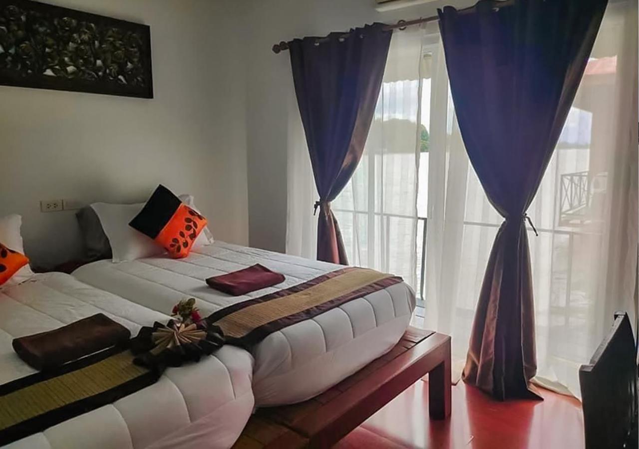 Hotel Tara Raft Kanchanaburi Esterno foto