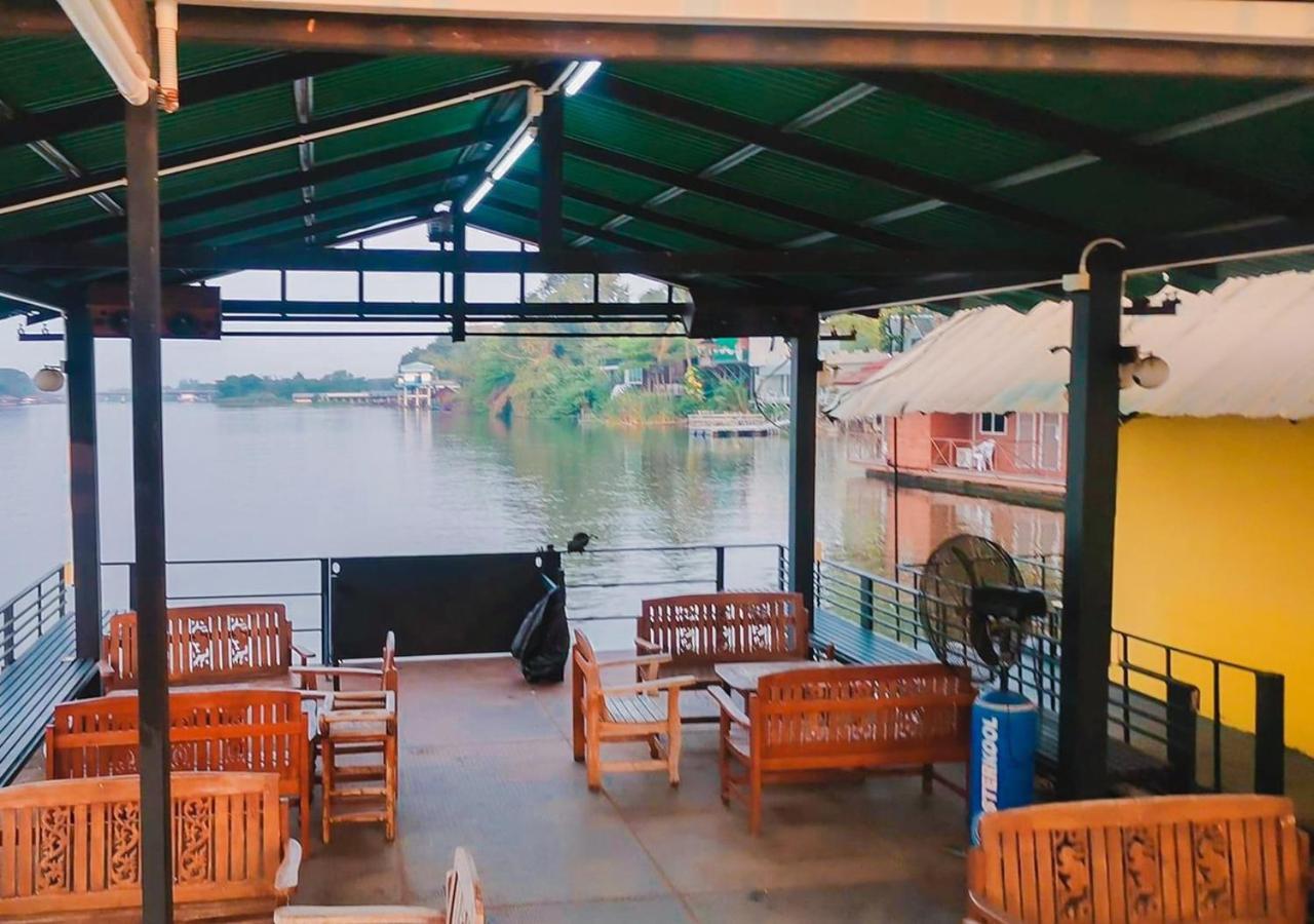 Hotel Tara Raft Kanchanaburi Esterno foto