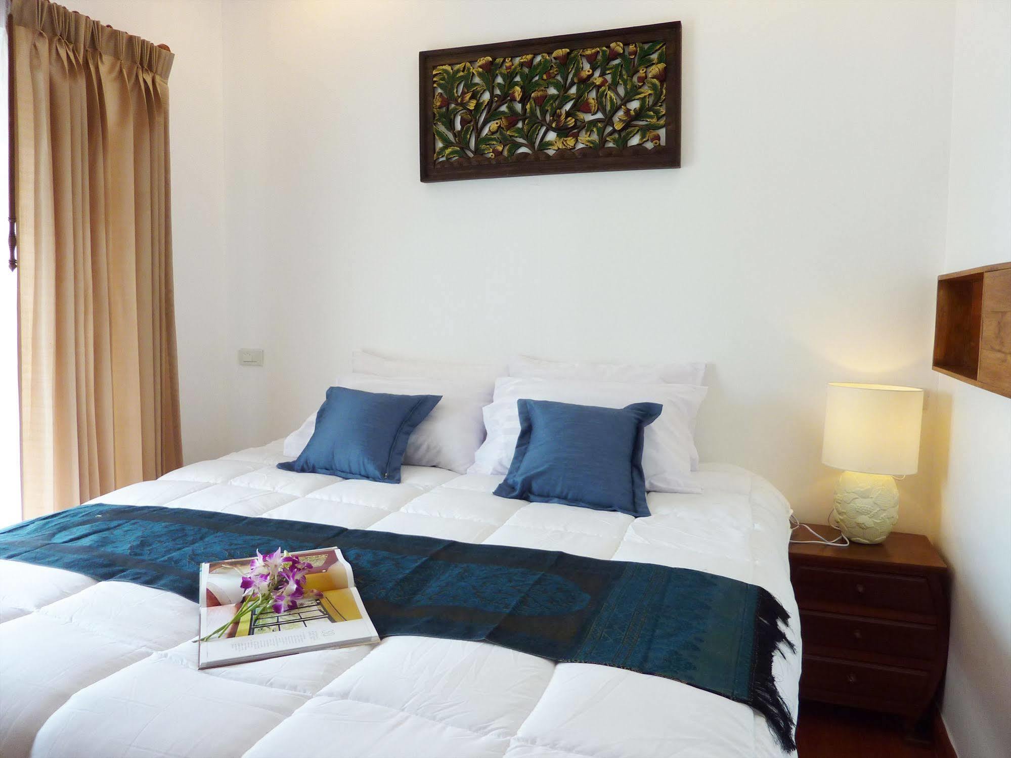 Hotel Tara Raft Kanchanaburi Esterno foto